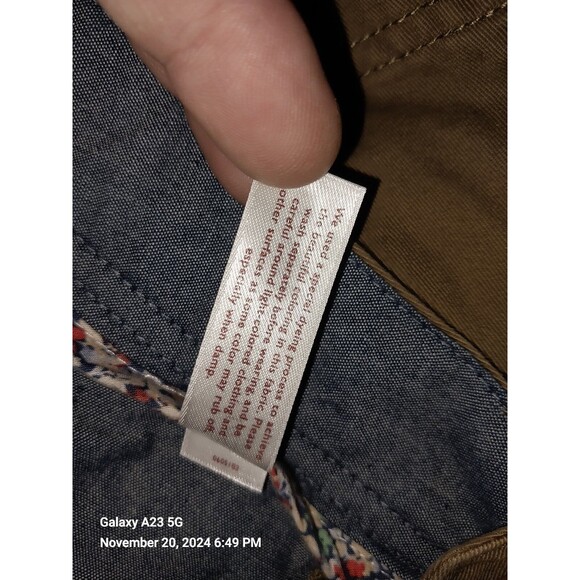 Eddie Bauer Legend Wash Chino Shorts Women's P4 Size 4 Petite - Picture 5 of 7